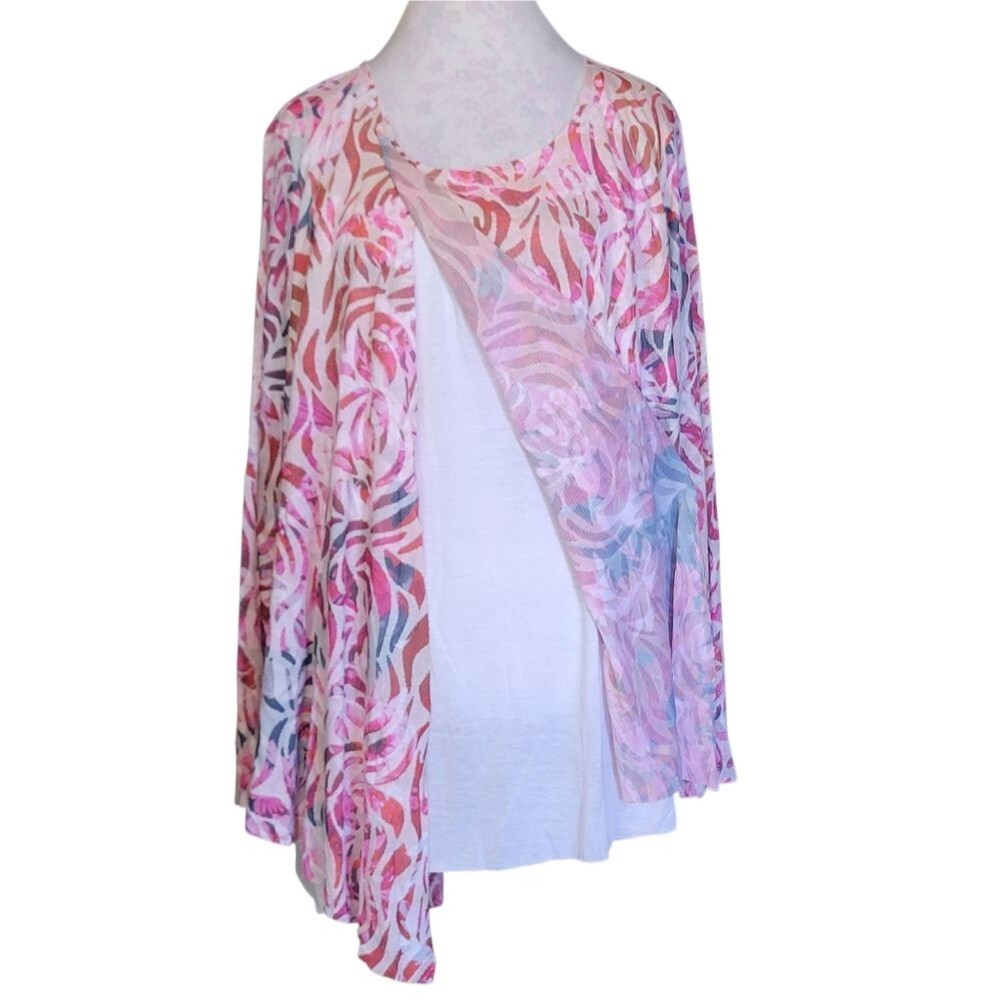 One World Elegant Pink and White Asymmetrical Hem Top - NWT - Picture 5 of 11